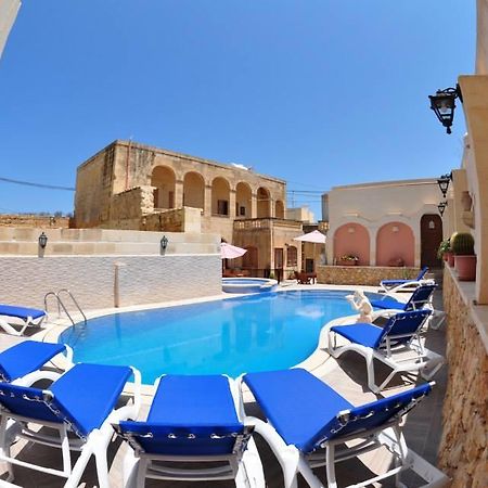 Mikiel U Rosa Holiday Farmhouse With Large Private Pool Zebbug  Exterior photo