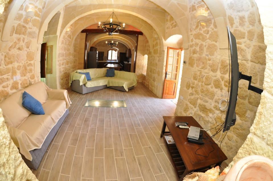 Mikiel U Rosa Holiday Farmhouse With Large Private Pool Zebbug  Exterior photo