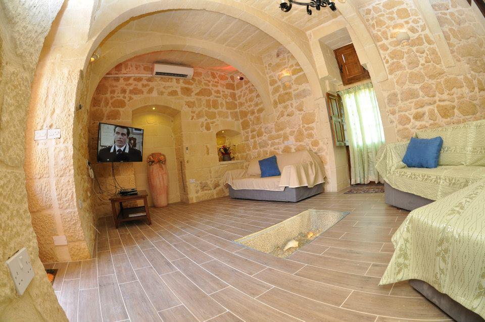 Mikiel U Rosa Holiday Farmhouse With Large Private Pool Zebbug  Exterior photo